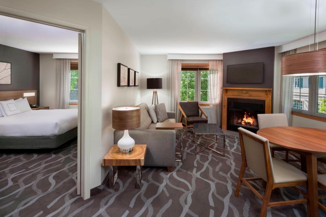Residence Inn By Marriott Mont Tremblant Manoir Labelle Exterior foto